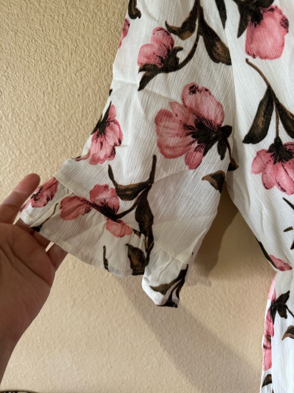 Ces Femme White Mini Dress with Pink Floral Print - Picture 3 of 12